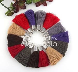 2025 Nueva borla de lujo con proveedor a granel de cuentas y fabricación por Refratex India Hecho en India para la mejor calidad - Product Image 3