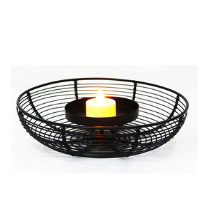 Support votif en métal à 4 sections avec revêtement en poudre noire Section multi-lumière pour la décoration intérieure - Product Image 5