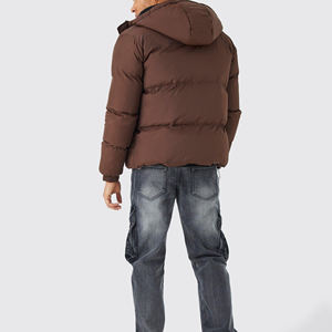 Chaqueta Acolchada Personalizada al por Mayor, Chaqueta de Invierno Cálida y Ligera para Hombre, Chaqueta Acolchada con Cremallera y Diseño de Burbujas - Product Image 2