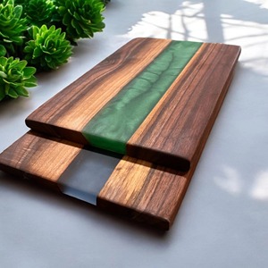 Tabla de Cortar de Madera de Diseño con Resina Azul, Tabla de Cortar Resistente para Preparar Alimentos, Comidas Familiares y Exhibición en la Mesa, de la India - Product Image 4