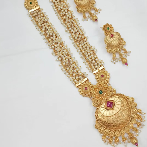 ENSEMBLE DE BIJOUX INDIENS TRADITIONNELS ET À LA MODE EN CUIVRE ENSEMBLE DE BIJOUX DE MARIAGE POUR FEMMES BOUCLES D'OREILLES ET COLLIER - Product Image 1