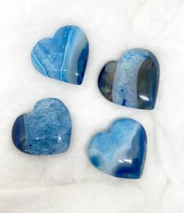 Coeur bouffant d'onyx bleu/coeur bouffant d'onyx bleu de cristal poli pour la guérison/REIKI en vrac à partir d'agate élégante vente en gros - Product Image 1