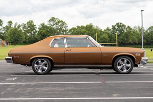 Chevrolet Nova Coupé 1974 Usado en Buen Estado, Motor V8 de 350 Pulgadas Cúbicas, Frenos de Disco Delanteros, Ruedas Delanteras - Product Image 3