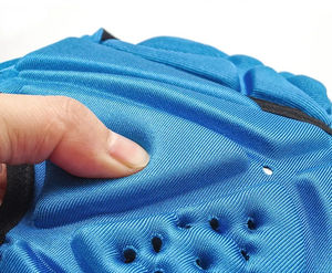 Casco de Fútbol Ajustable, Ligero, Acolchado y con Resistencia a Impactos, Material de Spandex, Unisex - Product Image 4