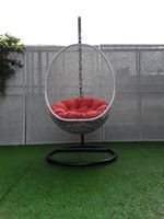 Fauteuil suspendu moderne en rotin PE avec cadre en aluminium, coussin en PU, densité 20 kg/m³, forme d'œuf, étanche, pour extérieur, chambre, jardin