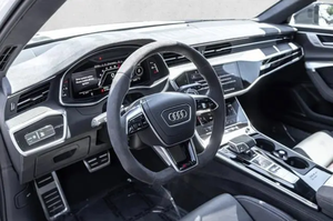 4L V-8 Usado 2025 RS 6 Avant 4.0T Tracción en las Cuatro Ruedas Transmisión Automática - Product Image 4
