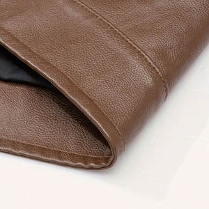 Gilet en cuir finition luxe pour homme, style motard moderne, doublure intérieure douce, coupe ajustée, gilet tendance pour les voyages et l'exportation. - Product Image 6