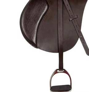 Silla de Montar Inglesa Hecha a Mano de Alta Calidad, de Fibra de Vidrio Marrón con Herrajes Metálicos |   Marca ASHMIRA EQUESTRIAN, Tallas Personalizadas - Product Image 2