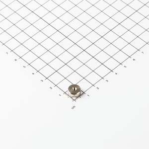 Gripper piatto in neodimio Ø10x4,5mm con filettatura interna - Product Image 1