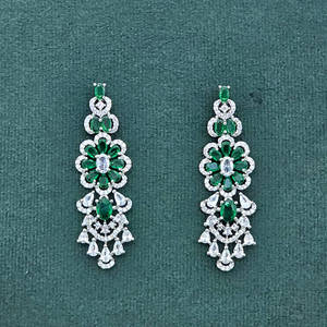 Boucles d'oreilles longues en zircon cubique plaqué rhodium Bijoux en diamant américain à la mode avec style de charme - Product Image 2