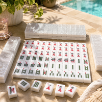 Ensemble de Mahjong américain de luxe avec dos argenté scintillant, 160 tuiles en acrylique transparent, cadeau de fête, jeu de table occidental