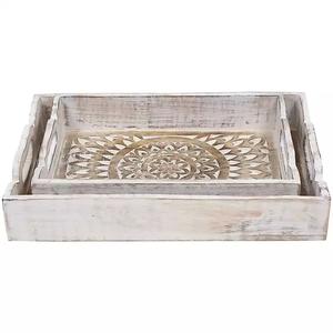 Plateau de service en bois élégant avec découpe au laser complexe utilisé pour les événements de salle à manger de luxe Service en chambre d'hôtel ou hébergement à domicile - Product Image 1