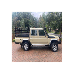 Toyotai LandCruiser à vendre excellent état faible kilométrage parfait pour les voyages en famille et les aventures difficiles - Product Image 1