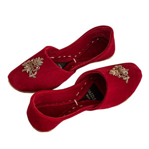 Khussa para Hombre, Color y Talla Personalizados, Ligeros, Antideslizantes, a la Moda, Hechos en Pakistán, Alta Calidad, Venta al por Mayor - Product Image 1