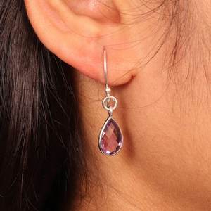 Pendiente personalizado de diseñador hecho a mano para mujer, pendientes de Piercing fino de piedras preciosas de amatista de Plata de Ley 925 para mujer - Product Image 3