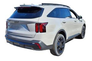 Magnifique BMW X-Line SX Prestige AWD 2024 Marron Foncé d'occasion avec toit ouvrant panoramique, démarrage à distance, sièges en cuir et boîte automatique - Product Image 5