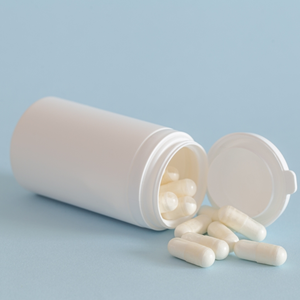 ODM OEM Logo personnalisé bouteille cylindrique vide en plastique PET pour médicaments vitamines pilules médicaments liquides manufacture du Vietnam - Product Image 1