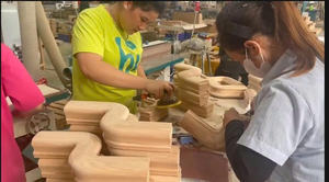 Traditional Design Rubber <b>Wood</b> Left <b>Hand</b> Offset <b>Hand</b> <b>Rail</b> Fitting for Staircase-Durable & Eco-Friendly - Product Image 3