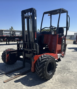 Offre exclusive aux enchères pour chariots élévateurs montés sur camion M8 55.3 NX 2017, capacité de levage de 5500 LBS - Product Image 4