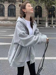 Vente en gros Fashion Crop Hoodies Vêtements pour femmes Printemps Sweat à capuche à manches longues pour femmes logo - Product Image 5