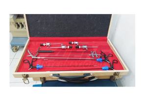 Achetez en ligne : Kit d'instruments de service OEM, nouveau design, comprenant trocart laparoscopique manuel, retractor, ciseaux, pince, porte-aiguille, certifié CE - Product Image 6