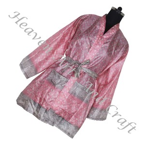 KS002 hermosa Vintage seda Sari Vintage Kimono corto Vintage seda Sari seda hecha a mano mujeres batas con bolsillos y cinturón OEM - Product Image 2