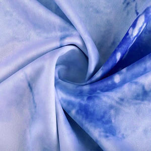 Fabricación de fábrica Ropa deportiva Uniforme de fútbol Color personalizado Uniforme de fútbol de alta calidad para adultos - Product Image 5