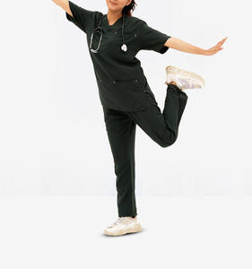 Tenues d'hôpital personnalisées avec logo, pantalons droits respirants d'été, hauts de jogging de haute qualité, blouses d'infirmière unisexes à manches courtes en coton - Product Image 3
