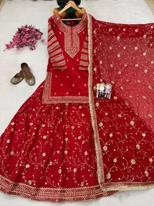 Heavy Designer Party Wedding Wear Crape Silk Sequence & Zari Bordado Top & Lehenga con Georgette Sequence Lace Work Dupatta - Product Image 4