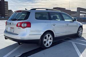 รถตู้โฟล์คสวาเกน พาสสาท วีอาร์6 4โมชั่น ปี 2007 มือสอง พวงมาลัยซ้าย/ขวา - Product Image 3