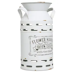 Bidon de lait fait à la main en fer au design antique, enduit de poudre blanche avec corps perforé, cadeaux imprimés personnalisés, fournisseur indien fabriqué - Product Image 1