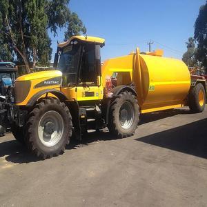 Tractor JCB Fastrac Series de Calidad Premium Diseñado para Velocidad, Comodidad y Eficiencia que Ayuda a los Agricultores a Maximizar la Productividad - Product Image 6