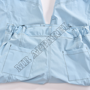 กางเกงกันหิมะสีฟ้าอ่อนแบบใหม่ กันน้ำ มีห่วงรูปตัว D ปรับขนาดเอวได้ กระเป๋าซิปหลายช่อง ซับในอุ่น และปลายขาแบบยางยืด - Product Image 5