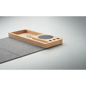 Set da Scrivania Sostenibile PANDU con Caricatore Wireless per una Ricarica Comoda ed Ecologica - Product Image 1