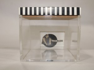 เตาเผาอะคริลิคไม้แบบดั้งเดิมพร้อมกลิ่นชารูปทรงสี่เหลี่ยม - Product Image 4