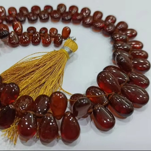 Perles de pierre de naissance en grenat hessonite naturel 4x6mm à 9x12mm en forme de coeur de poire rouge 10 pouces de long vendues par brin - Product Image 1
