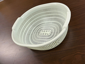 Hot Selling Round Plastic Fruit and Vegetable Drainage Basket Kitchen <b>Strainer</b> for Home Use - Product Image 6