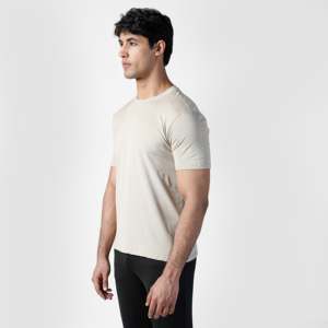 เสื้อยืดชายสีเบจใส่ได้ตลอดวัน - Product Image 3