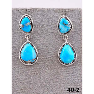 Boucles d'oreilles pendantes artisanales du Sud-Ouest en argent sterling et cuivre, avec perle religieuse et diamant, pour femme - Product Image 2