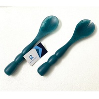 Juego de utensilios para ensalada de resina acrílica ecológica estilo americano, con textura de mármol, patrón de espiral verde salvia y diseño de burbujas.