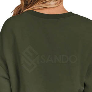 Dernier style de sweat-shirt court pour femmes de couleur unie Vente en gros Sweat-shirt court pour femmes personnalisé - Product Image 4