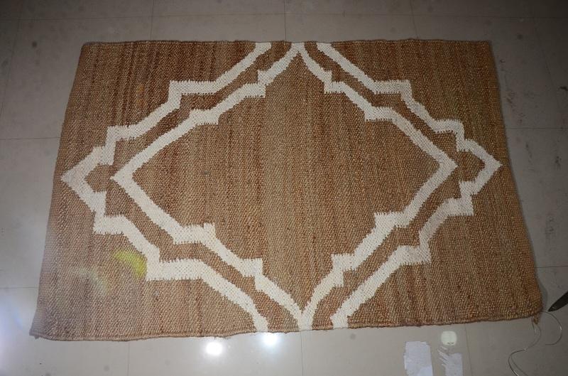 Natural or Beige and white