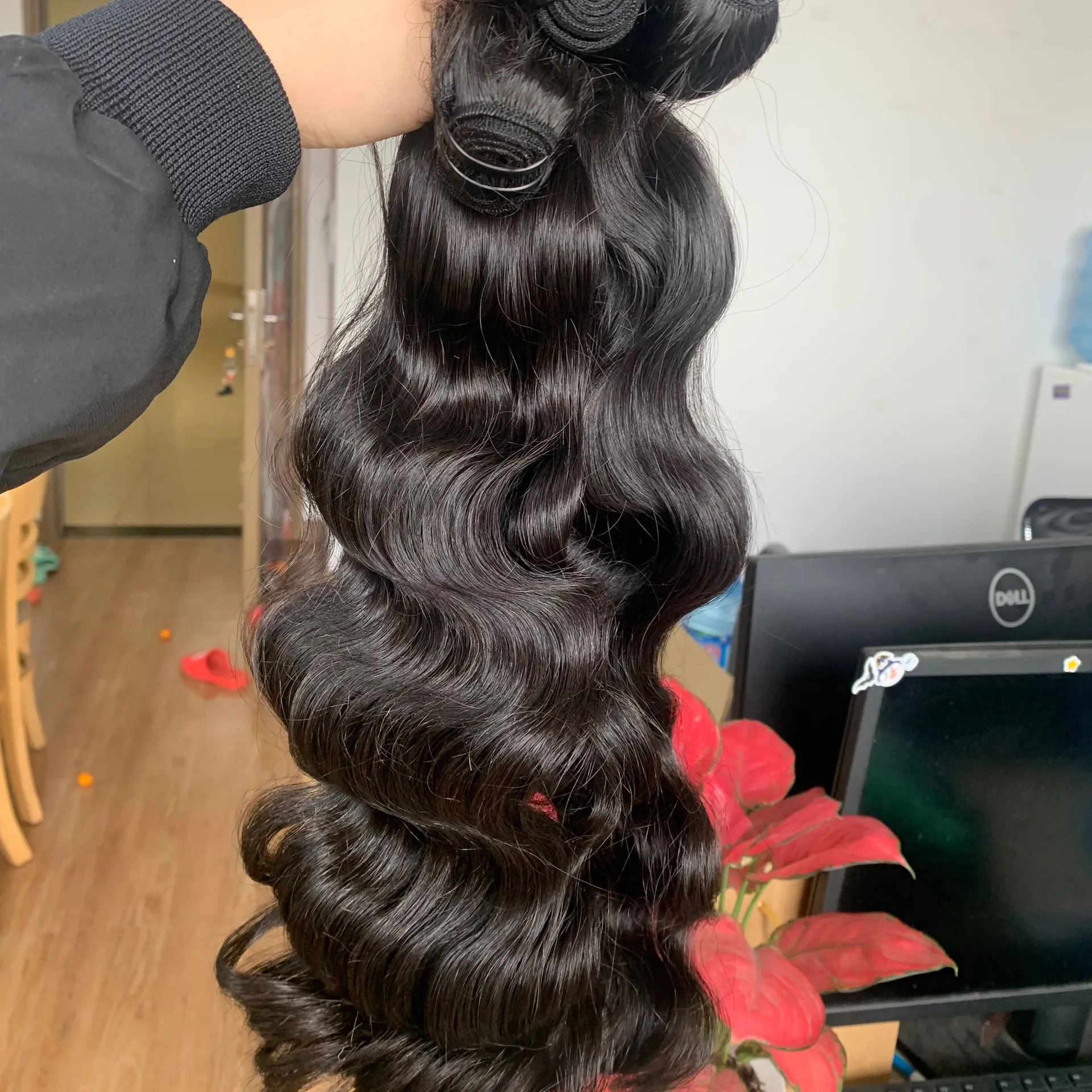 Natural Wave Human Hair Extensions , Vietnamese hair Double Drawn Good Price, Raw Virgin Human Hair Unprocessed Bundles