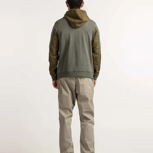 Sweat à capuche pour homme avec logo personnalisé de haute qualité pour fabricant en gros, style à capuche, vêtements d'hiver pour homme, sweats à capuche pour vente chaude - Product Image 2