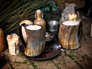 Taza para beber vikingo - Product Image 4
