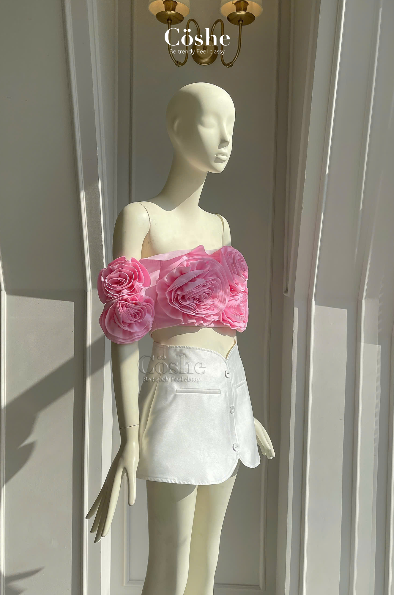 ชมพู-ขาว