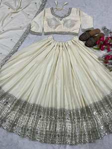Lehengas choli ชุดงานเย็บปักถักร้อยสำหรับผู้หญิงและผู้หญิงชุดเพื่อนเจ้าสาวสีขาว - Product Image 4