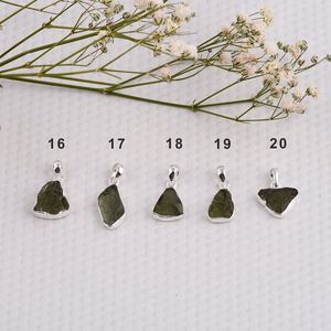 Colgante de Plata de Ley 925 con piedra Natural de moldavita, joyería hecha a mano, de oro amarillo - Product Image 5