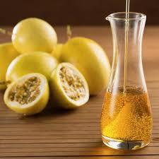 น้ำมันเมล็ดเสาวรสบริสุทธิ์น้ำมันสกัดเย็นน้ำหนักเบาสำหรับผลิตภัณฑ์ความงามออร์แกนิก | MS shyn - Product Image 6