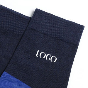 Comprar al por mayor OEM servicio de diseñador de moda grueso Terry transpirable autocalentable calcetines de algodón logotipo personalizado hombres calcetines deportivos - Product Image 3